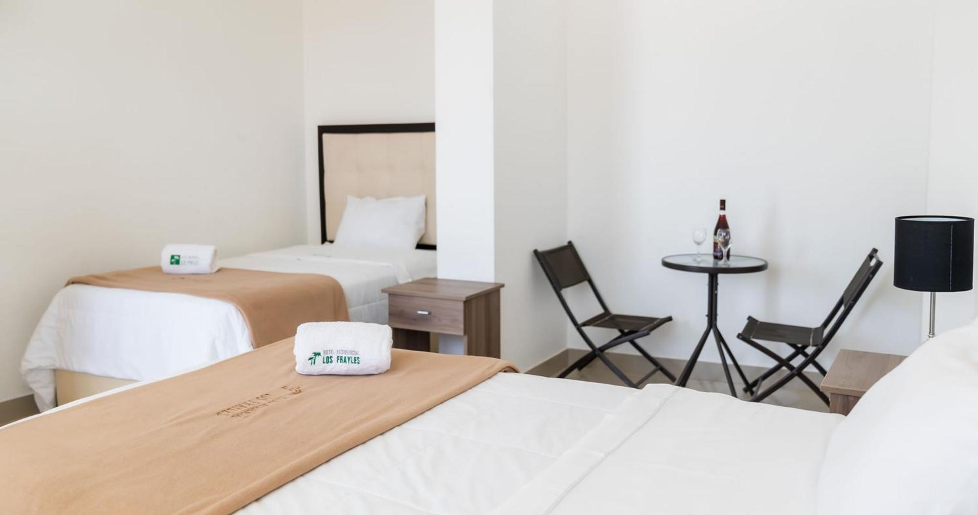 Hotel Residencial Los Frayles Paracas Exterior photo